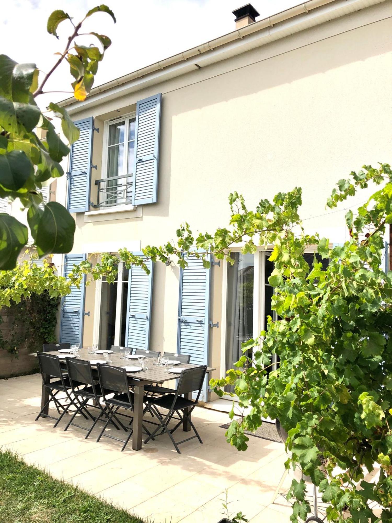 Lovely Disney House Magny-le-Hongre Exterior foto