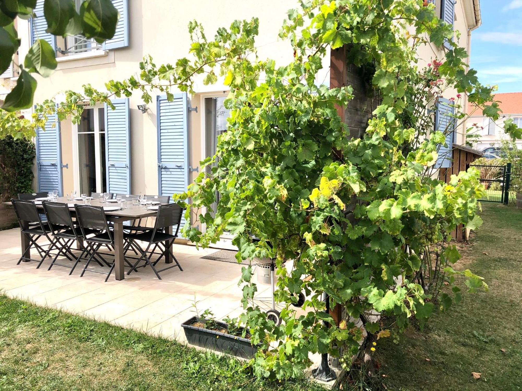 Lovely Disney House Magny-le-Hongre Exterior foto
